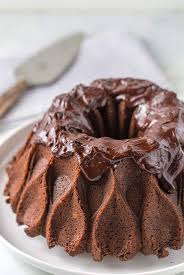 This easy homemade chocolate bundt cake recipe is complete heaven, topped with chocolate how to make chocolate bundt cake: Very Good Chocolate Bundt Cake Recipe With Two Secret Ingredients