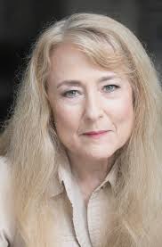 Kathleen Heller's Instagram, Twitter & Facebook