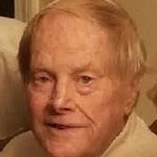 Mary Tewell's Instagram, Twitter & Facebook