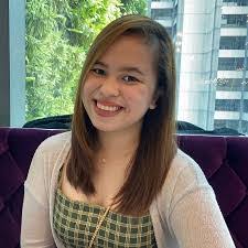 Kaye Pena's Instagram, Twitter & Facebook