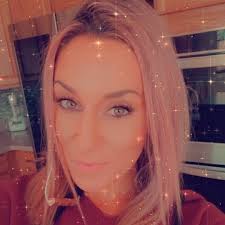 Stream evie connor music