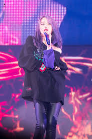 Iu 191102 Love Poem 2019 Tour Concert In Gwangju Day1 Aktris Selebritas Wanita
