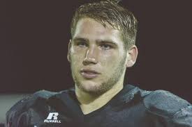 Pioneer takes down Knox in battle of unbeatens