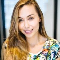 Julie Parsley's Instagram, Twitter & Facebook