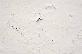 First, use a scraper and scrape off the bulk of the drip or run. How To Fix And Avoid A Bad Paint Job On A Wall Craftside