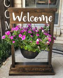 Hanging Flower Basket Stand Outdoor Flower Stand Etsy Flower Stands Hanging Flower Baskets Plants For Hanging Baskets