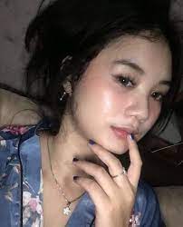 Blog for fun and business. Siswa Sma Nyamar Jadi Cewek Cantik Di Fb Raup Rp 141 Juta Dari Tetangganya Sendiri Kaskus