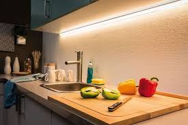 Mit Angenehmen Licht Lasst Es Sich Doch Gleich Viel Besser In Der Kuche Arbeiten Ledstripes Ledstreifen Beleuchtung Indi Paulmann Led Led Stripes Paulmann