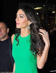 Why Men Find Women With Long Hair Sexier Long Hair Styles Long Hair Women Shoulder Length Hair