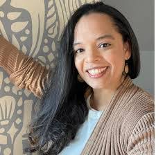 Veronica Rivera's Instagram, Twitter & Facebook