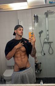 Alphagodsepanta on X: How does it feel? Knowing you get so weak by me,  without me even trying? t.cozqOxQLl0y2  X