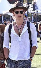 Like fashion, appropriative hairstyles are now ubiquitous at coachella. 13 Men S Coachella Fashion Ideas Coachella Fashion Coachella Coachella Outfit