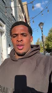 Lorenzo Truck Simpson (@lorenzo_simpson)'s videos with original sound