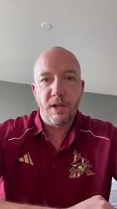 Derek Humphreys's Instagram, Twitter & Facebook