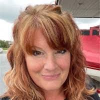 Kimberly Reep's Instagram, Twitter & Facebook