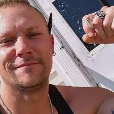 Ryan Stringfellow's Instagram, Twitter & Facebook