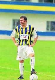 Sergen yalçın fenerbahçeli yıldızla anlaştı! Sergen Yalcin In Fenerbahce Shirt 1998 99 Fussball Verein