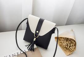 Charles and kelth slingbag crossbody tas selempang handbag. Tas Selempang Kecil Untuk Wanita Trend Tas Model 2019