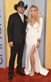 Jason Aldean Brittany Kerr From Cma Awards 2016 Red Carpet Arrivals Yeehaw The Burnin It Down Singer And His Jason Aldean Brittany Aldean Brittany Kerr