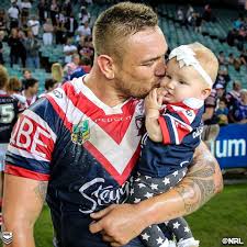 Latrell mitchell hasn't enjoyed a successful switch to fullback as the rabbitohs jono searle/getty images. Jared Waerea Hargreaves Plants A Kiss On Daughter Zahli S Cheek After His First Game Back From Injury Nrlroostersknights Nrl Rugby Boys Rugby League Nrl