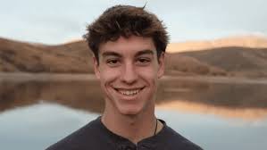 Teen falls to his death at popular Utah canyon overlook while taking photos