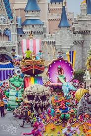 Festival Of Fantasy Parade Disney Parade Festival Of Fantasy Parade Disneyland