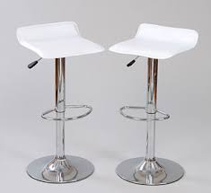 Fusion comes with more elegance and functionality than the turbo toilet stool. White Fusion Adjustable Padded White Bar Stool