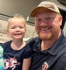 Chris Mitzel's Instagram, Twitter & Facebook