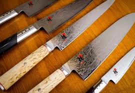 Cuchillo japonés gyotou 24cm sakai damascus. Pin En Cuchillos