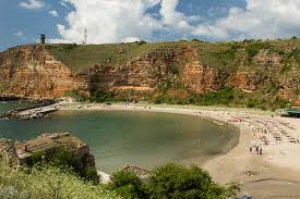 Vraja marii negre este binecunoscuta printre turisti, care opteaza an de an pentru litoralul romanesc. Plaje La Marea Neagra Mai Putin Cunoscute Un An Haihui