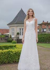 Ebenfalls entscheiden sich bräute sehr gerne für brautkleider a linie, wenn es um eine reine standesamtliche hochzeit geht. Brautkleider Marinette Brautmoden Dortmund