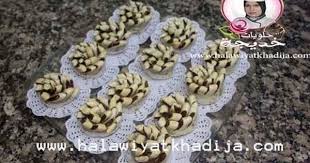 حلوى الوردة بالتمر Food Cake Breakfast