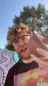 Pottery Smash: Breaking Pots with Joy!