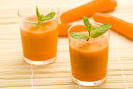 Comment faire du jus de carotte: tapes - How