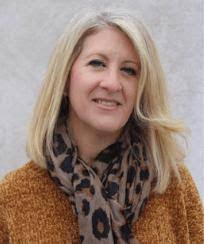 Barbara Pena's Instagram, Twitter & Facebook