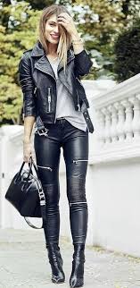 Comment Porter Le Legging Cuir Society19 Fr Outfits With Leggings Leather Jacket Outfits Edgy Fashion
