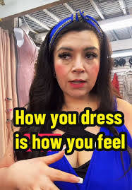 Johanna Main's Instagram, Twitter & Facebook