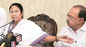 Cm mamta banerjee in cbi office for arresting two ministers. Calcutta Hc Orders Cbi Probe Into Narada Case West Bengal Police Puppets India News The Indian Express