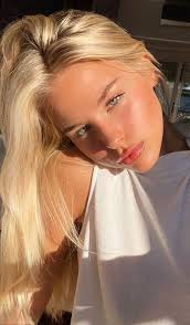 Blonde Hair Color Ideas 2025: 23 Unique Styles from Darker Shades to  Platinum Balayage