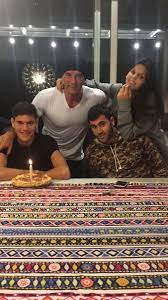 Más contenido exclusivo en www.telefe.com en el aniversario de sus 25 años, telefe te brinda grandes contenidos para que disfrutes de ellos dónde, cuándo y. Sergio Goycochea No Twitter Ya No Tengo Mas Hijos Menores De Edad Bauti Cumplio 18