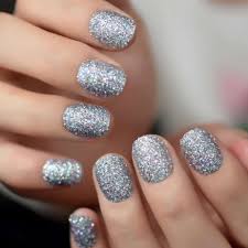 You might think that short nails don't offer enough canvas space for the elaborate nail art designs of your dreams, but while scrolling through instagram this weekend. 120 Nails Designs For Short Nails That Are Easy To Make Yve Style Com