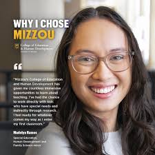 Nora Hager, academic advisor for our Child Life program and Director of  Undergraduate Studies, recently received the Region 7 Excellence in  Advising