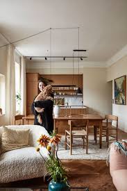 Vaše potrebe i vaš posao posmatramo kao sopstveni. Tyoplyj Interer Dlya Kreativnoj Pary V Stokgolme Photos Ideas Design Dining Room Interiors House Interior Home Interior Design