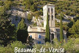 The playground carries this severe vieille france warning. Beaumes De Venise A Visiter 84 Provence 7