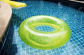 Make sure that all the paste and dirt are hosed down the drain. 7 Pool Tile Cleaning Mistakes And How To Avoid Them