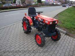 Entdecke 40 anzeigen für kubota kleintraktor mit schneeschild zu bestpreisen. Kleintraktor Allrad Traktor Kubota B7000 Neu Lackiert Komplett Uberholt Motorgerate Fritzsch Gmbh