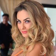 Aracely arámbula is a 46 year old. Aracely Arambula Sorprende A Sus Seguidores Con Candente Fotografia En Poca Ropa