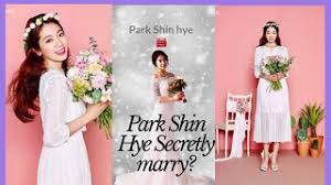 They didn't meet and date after meeting each other on set. Park Shin Hye Made A Secret Marriage With Choi Tae Joon Youtube