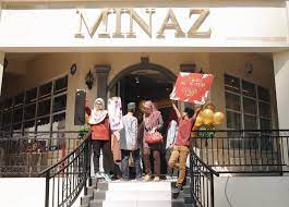 Book bus tickets from singapore to shah alam | check schedules and book tickets today at busonlineticket.com. Minaz My On Twitter We Still Have Sales Going On At All Of Our Boutique Branches Minaz Bangi Shah Alam Kuantan See You