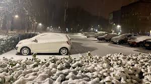 Niet voor de rest van het land, want een gewone winter zal in dit land steeds meer een schone herinnering. 4 5 Miljoen Kilo Zout Gestrooid In Westen Gestopt Met Sneeuwen Nos